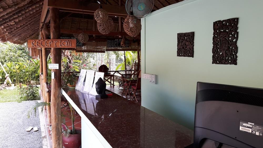 Bird of Paradise Bungalows Kep Bagian luar foto